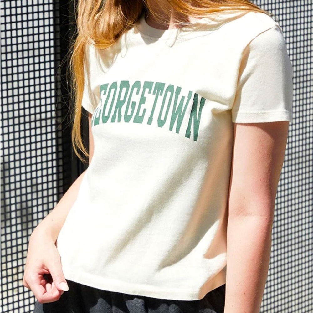 Brandy Melville ‘Georgetown’ Cropped Baby Tee